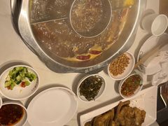 -盛源川香鱼火锅(西小区总店)