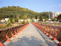 -金鸡岭桥头公园