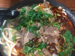 -陈记贵州遵义羊肉粉·酸汤鱼(法华镇路店)