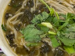 芝麻叶豆面条-南阳食府·河南豫菜(南阳驻京办店)