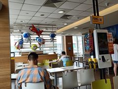 大堂-麦当劳(济泺路店)