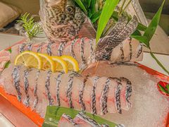 -领鲜天下·焗海鲜·花胶鸡(天目里店)