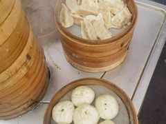 蒸饺，包子-吴大师呱呱面皮(育生巷店)