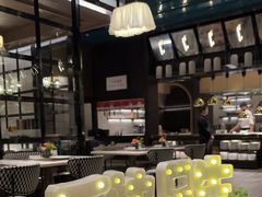 -云厨·高空西餐厅(成都瑯珀·凯悦臻选酒店)