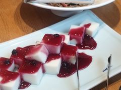 -海派美食·家宴海鲜青岛菜·石锅鲽鱼头(东方城店)