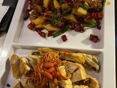 -隔壁老王·家常云南菜(花巷店)