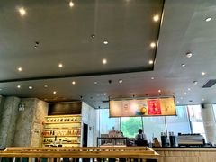 -星巴克臻选(湖滨道店)