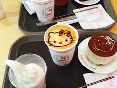 -Hello Kitty Cafe(弘大店)