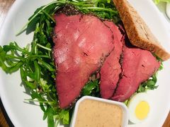 烤牛肉芝麻菜沙拉-ZEMOCAFE·FUSION FOOD(西交利物浦店)