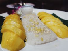 -Dang restaurant (patong phuket)