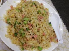 扬州炒饭-鹏城人家海鲜酒家·23年老字号(较场尾店)