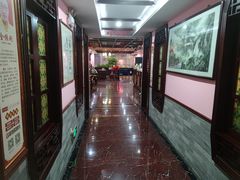 大堂-芳草堂中医门诊部(怡芳苑店)