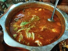-苗家恒灵酸汤鱼-跳水牛肉连锁店(凯里总店)