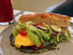 -The Sunny Side Cafe Station 1