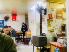 -煲煲香快餐(南京路店)