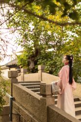 -一揽芳华汉服旗袍体验馆(拙政园店)