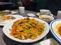 -贯贯吉·清真餐厅(浙江中路店)