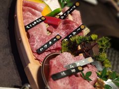 高级神户牛肉的船盛-东京烧肉 平城苑(银座５丁目店)