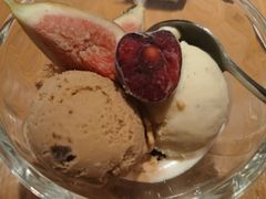 软冰激凌-长沙君悦酒店·自助餐厅咖啡厅