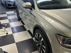 -鲨鱼皮汽车凹陷玻璃修复(静安店)