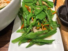 五彩花菇荷兰豆-云海肴·汽锅鸡·云南菜(美罗城店)