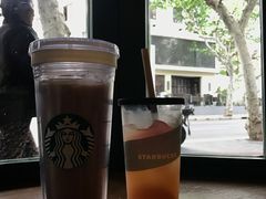 -星巴克(武康路店)