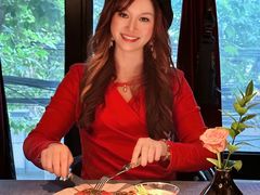 -弦月窗LUNETTE BY AMANDA(复兴路店)