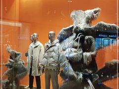-URBAN REVIVO(上海中庚漫游城店)