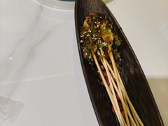 -嗨辣小聚·盘锦河蟹·海鲜烧烤龙虾(盘锦十年好店)