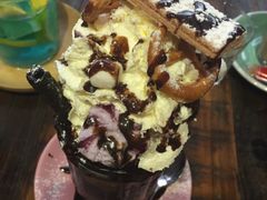 爆炸黑巧克力-MIKAKU(万达广场上海宝山店)