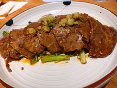 茉莉花灯影牛肉-云水瑶意境云南菜(柏威年购物中心店)