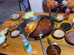 -乖嬢嬢重庆老火锅(南联店)