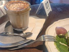 -luutosa  cafe & tea 鹿兔山