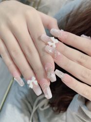 -UGIRL有个美甲