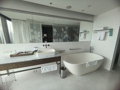 -郑州建业艾美酒店
