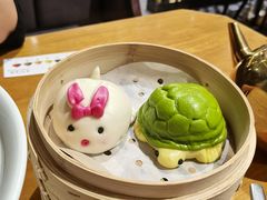 -乐忻皇朝(上海中心大厦店)