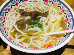 十年经典牛肉粉-鑫花溪牛肉米粉(人民广场店)