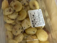 -鲍师傅糕点(江苏路店)