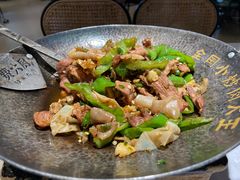 -费大厨辣椒炒肉(黄兴中心广场店)