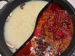 -蛙鱼潭美蛙鱼头火锅(解放碑瑞富广场店)