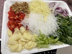 -官塘陈记鱼生·潮汕砂锅粥·牛肉火锅(潮枫路总店)