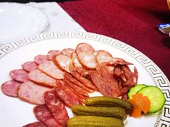 香肠拼盘-92°C俄式厨房(中央大街店)