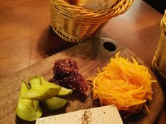 -羽深肉铺 Steak & Wine