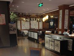 -八府香鸭·啫啫煲(华山路店)