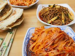 -晓峰手工擀面皮(新民街总店)