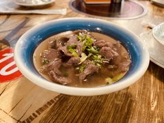 -冯烫烫跷脚牛肉·川菜小馆(武胜西街店)