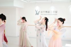 -佑宁舞蹈工作室