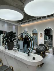 -DO A HAIRSTYLE