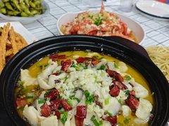 老坛酸菜鱼-虎虎龙虾大排档(双井店)