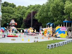 -上海青草地幼儿园